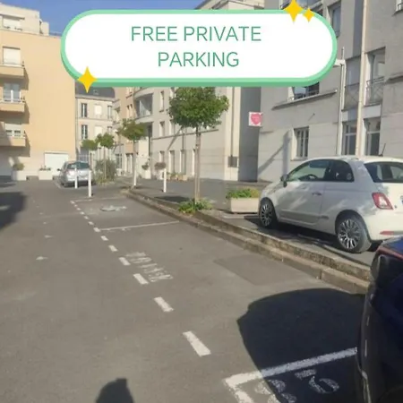 Cosy Proche Cathedrale Apartment *