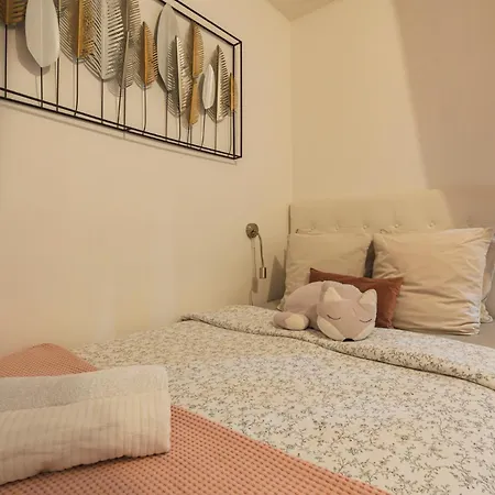 Cosy Proche Cathedrale Reims