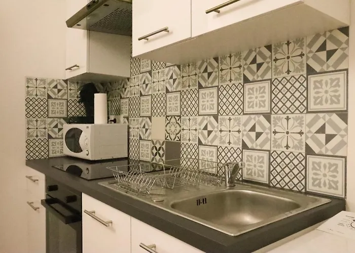 Cosy Proche Cathedrale Reims